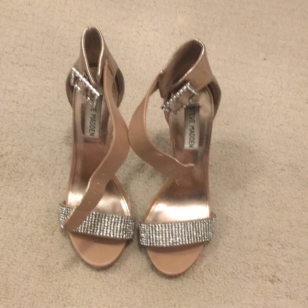 Host Pick: Steve Madden Marlen-R Rhinestone Ankle Strap Gold Stiletto 7.5 B - Picture 9 of 12